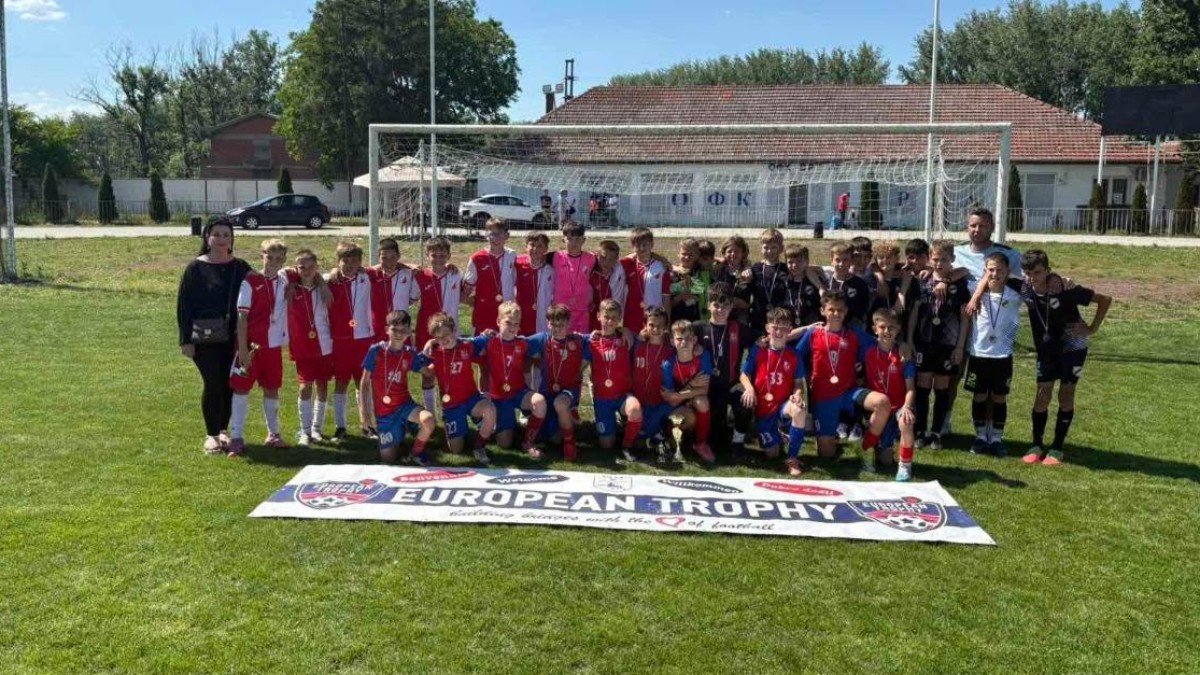 Naslovna slika