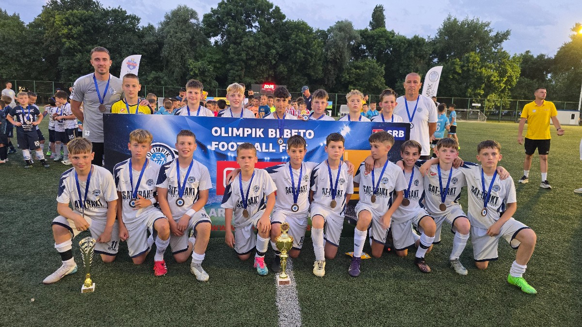 FUDBALSKI SPEKTAKL NA ADI CIGANLIJI: Više od 1500 mališana i 104 ekipe na 5. Olimpik Bebeto Football Festu!